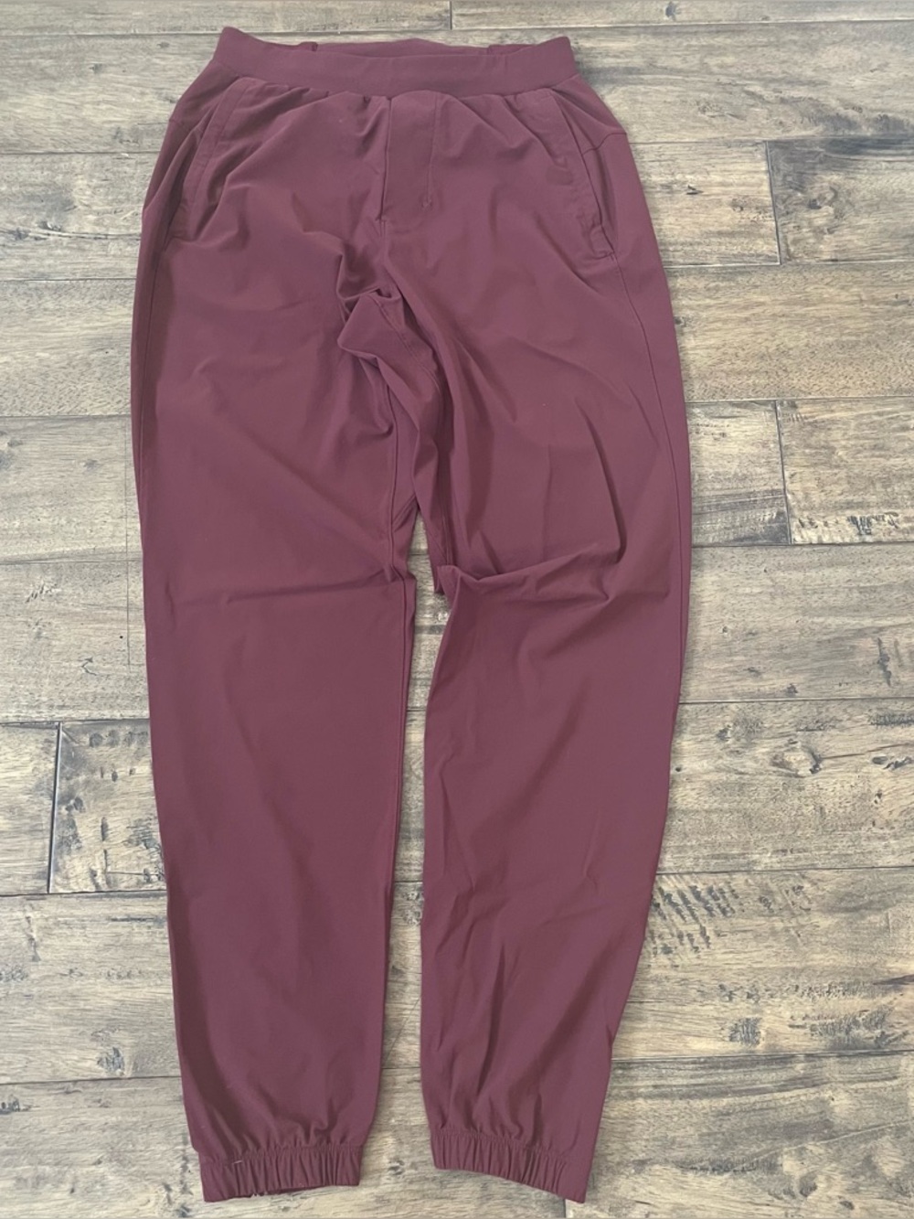 Woman’s Lululemon Joggers